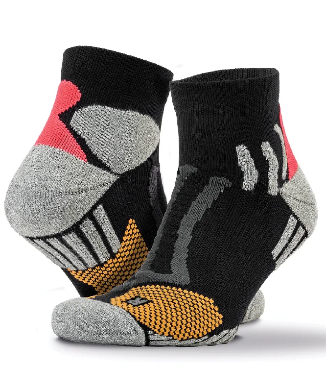 Black - Technical compression sports socks