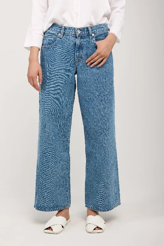 Mica Crop Jean in Killing Time