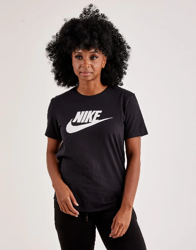 Nike Essential Icon Futura Tee