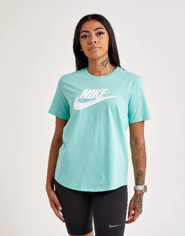 Nike Essential Icon Futura Tee